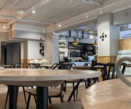 Cremmaaa Eat & Drink