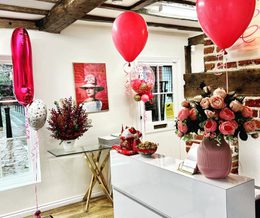 Ellas Nail House Professional Services