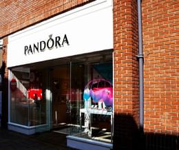 Pandora Shopping
