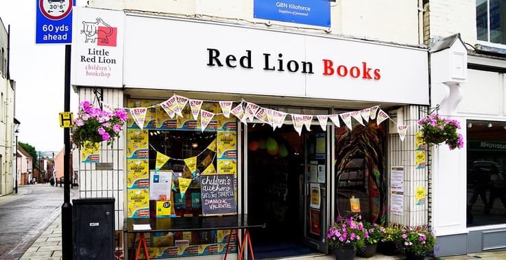 Red Lion Books Shopping