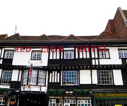 Red Lion Hotel Accommodation
